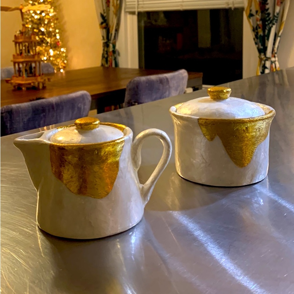 Anthropologie creamer and sugar bowl with gold leafing
